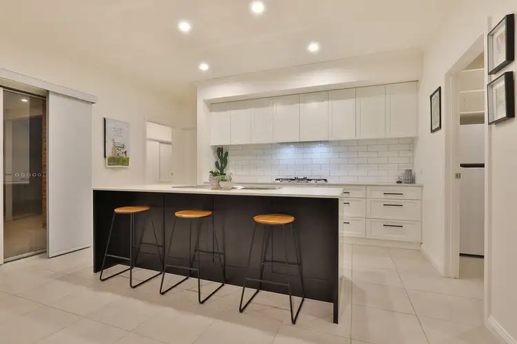 Fifth view of Homely house listing, 2 Midtown Drive, Mildura VIC 3500