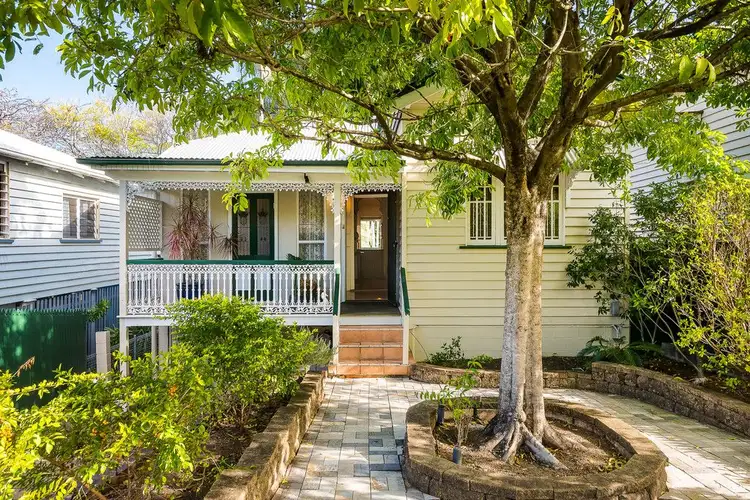 18 Thorne Street, Windsor QLD 4030