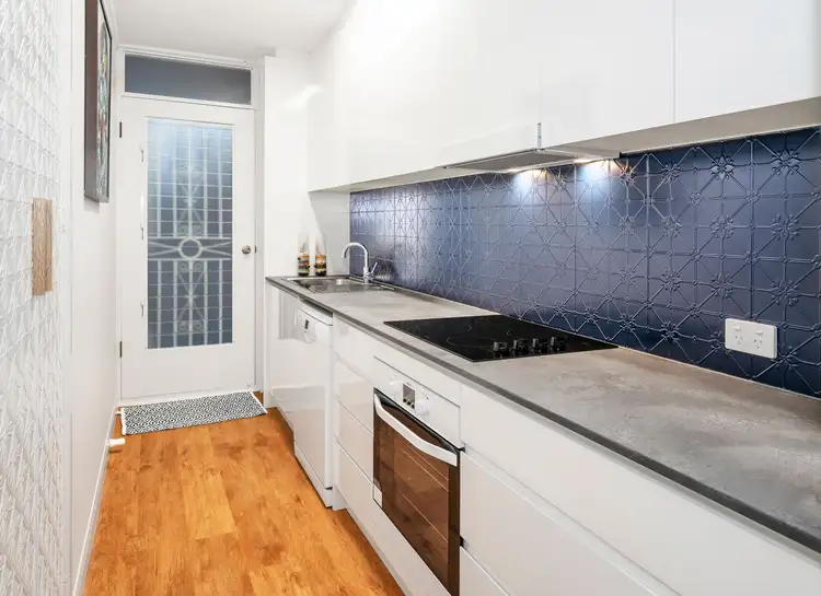 Fifth view of Homely apartment listing, 11/6 Riverview Terrace, Hamilton QLD 4007