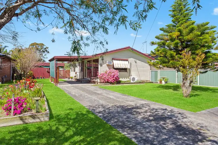 Main view of Homely house listing, 19 Shamrock Drive, Berkeley Vale NSW 2261