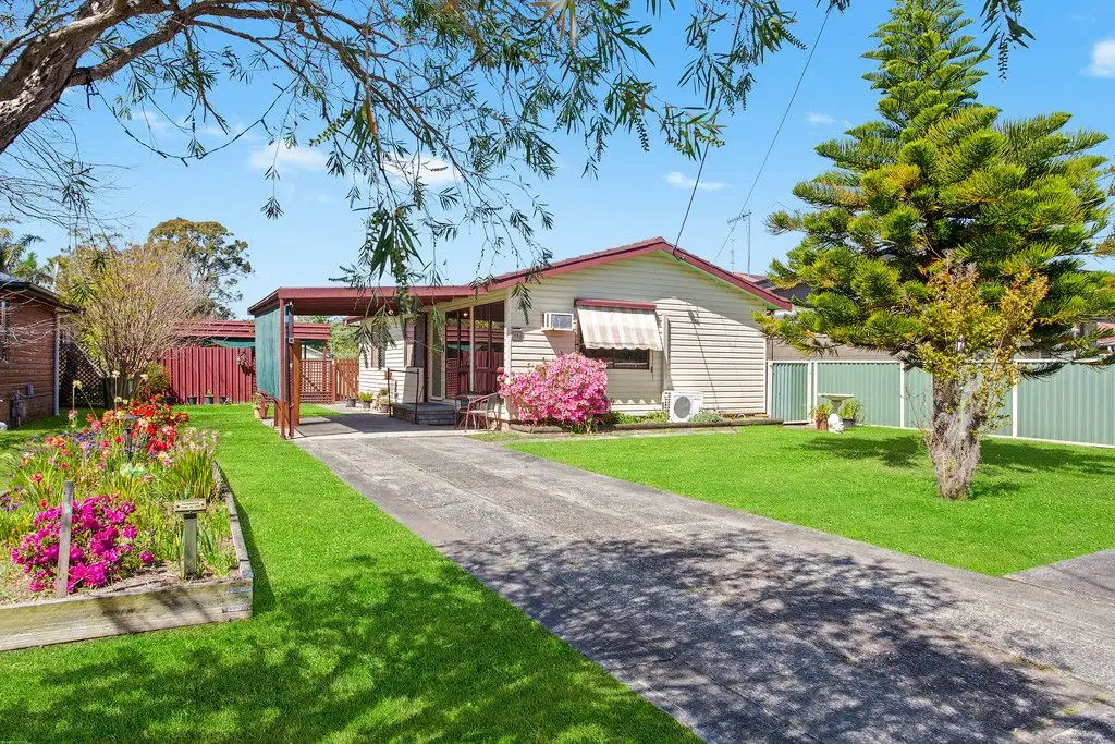 Main view of Homely house listing, 19 Shamrock Drive, Berkeley Vale NSW 2261
