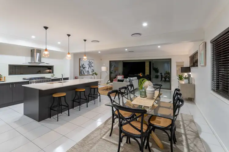 43 Gray Avenue, Corinda QLD 4075
