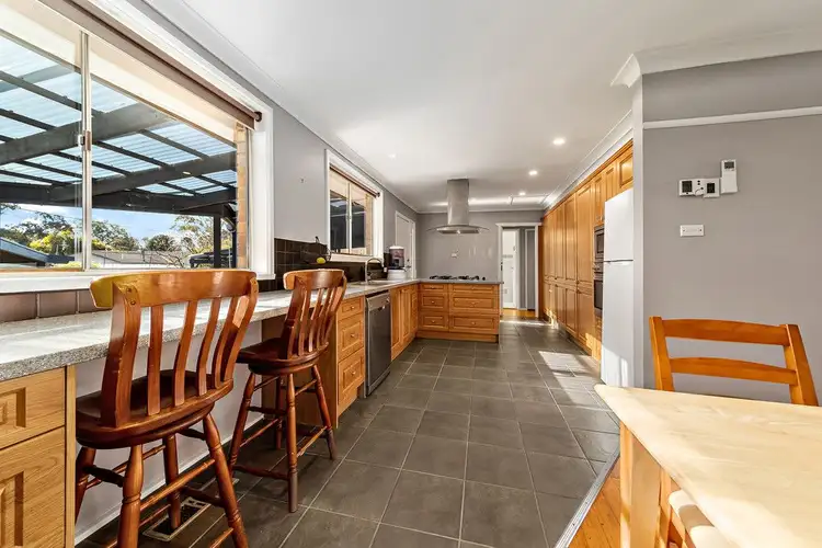 Fifth view of Homely house listing, 6 Bardsley Place, Holt ACT 2615