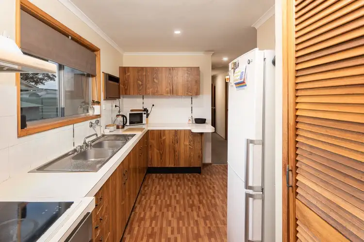 Fifth view of Homely house listing, 2 The Broadway, Tailem Bend SA 5260