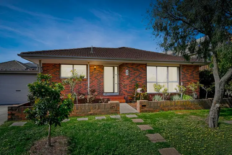 Main view of Homely unit listing, 2/6 Gowrie Street, Bentleigh East VIC 3165