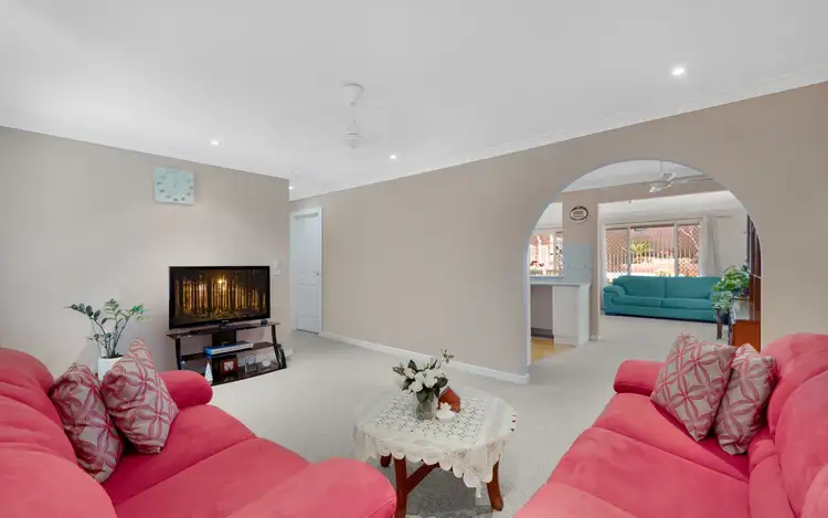 Second view of Homely house listing, 10 Balimo Place, Glenfield NSW 2167