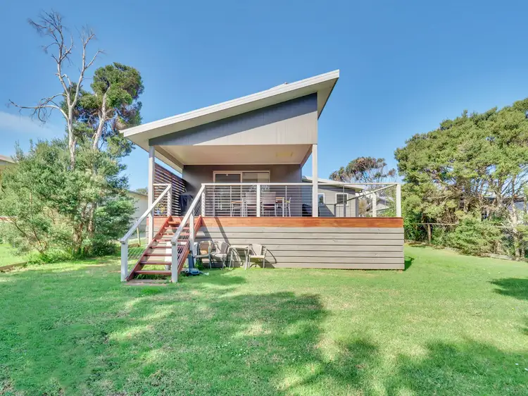32 Dolphin Drive, Smiths Beach VIC 3922