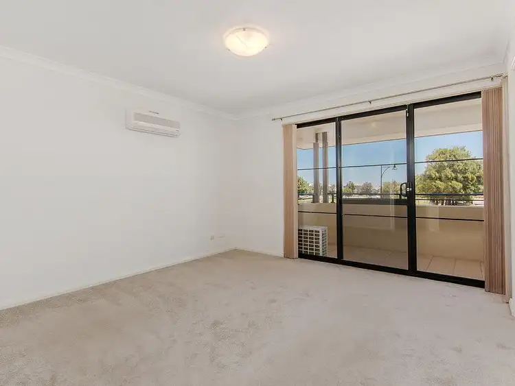Seventh view of Homely house listing, 17 Maverick Promenade, Shoalwater WA 6169