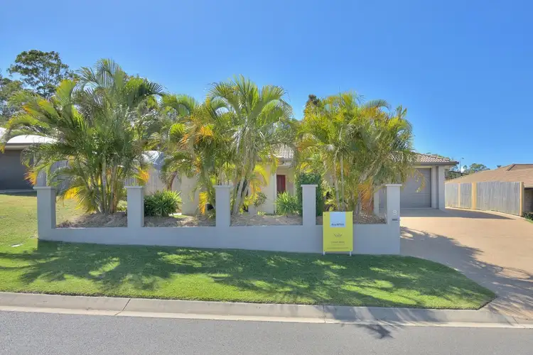 8 Spence Court, Kirkwood QLD 4680