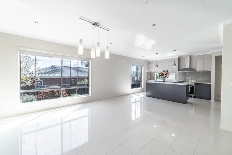 Fourth view of Homely house listing, 7 Benwerren Close, Strathdale VIC 3550