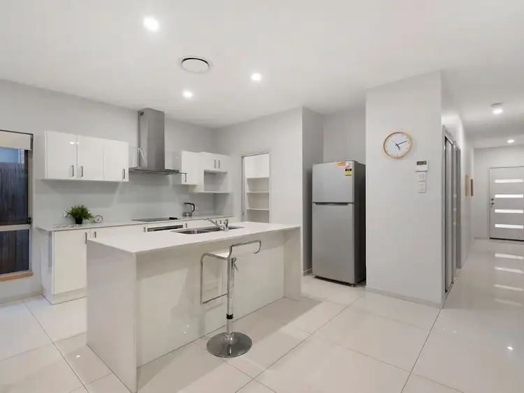 Second view of Homely house listing, 4 Woodgate Street, Oxley QLD 4075