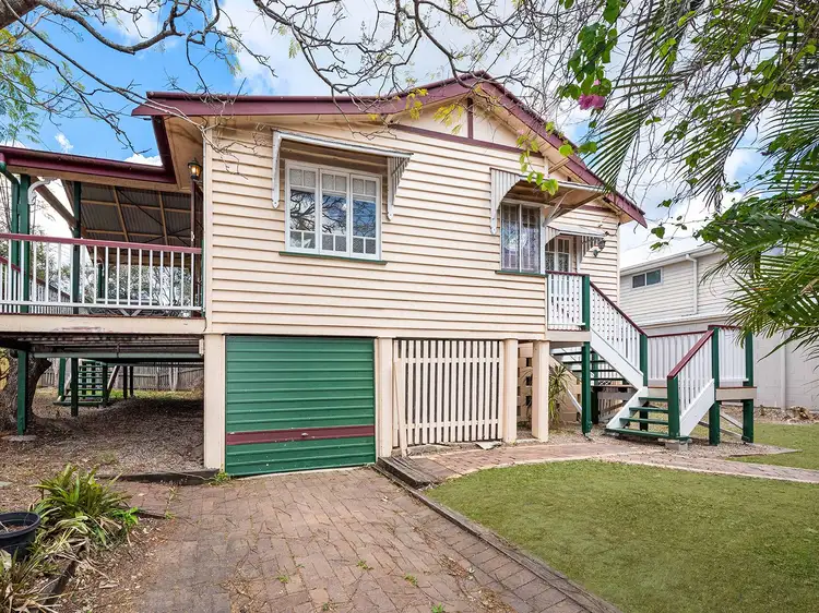 151 Graceville Avenue, Graceville QLD 4075