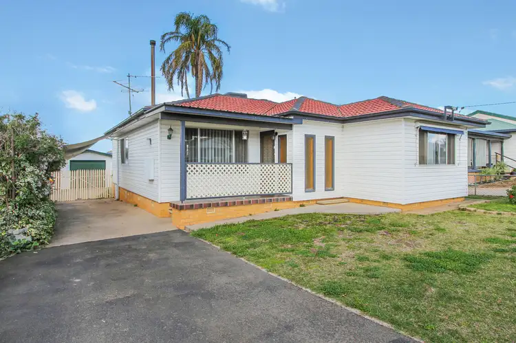 Main view of Homely house listing, 4 Ridge Street, Tamworth NSW 2340