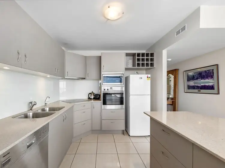 Fourth view of Homely apartment listing, 4c/11 Hillside Crescent, Hamilton QLD 4007