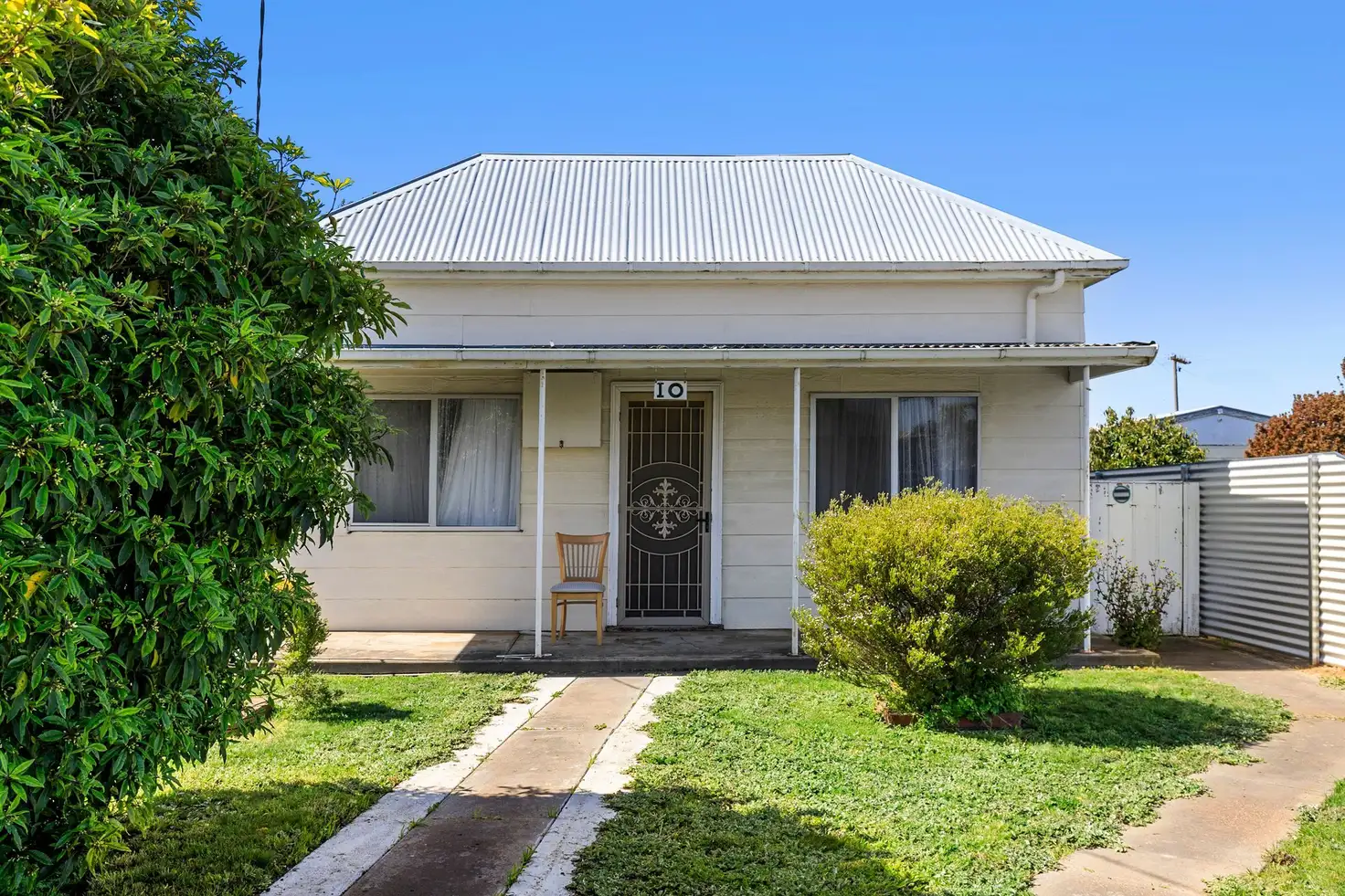 Main view of Homely house listing, 10 View Point Street, Ararat VIC 3377