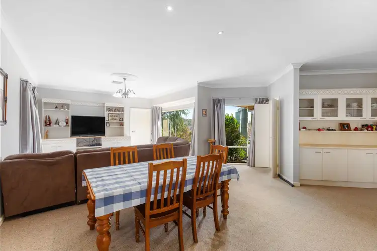 Third view of Homely house listing, 8 Oakland Court, Mount Gambier SA 5290