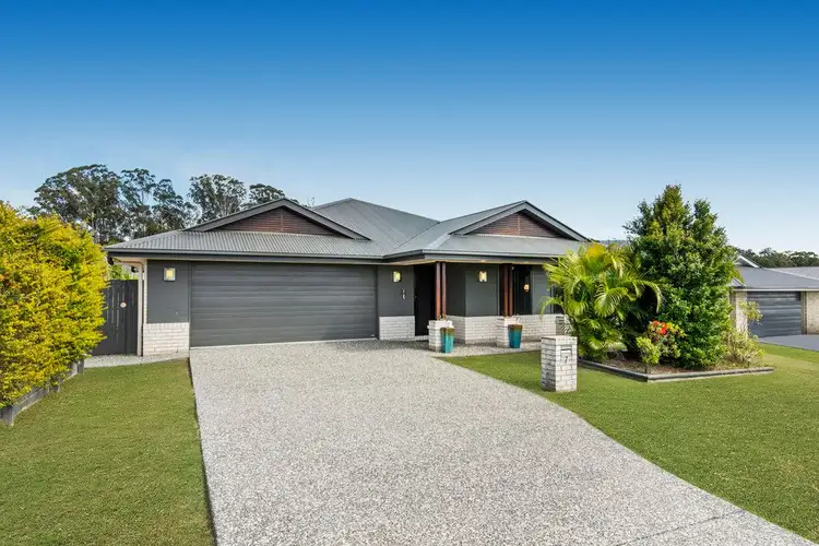 7 Pineview Drive, Beerwah QLD 4519