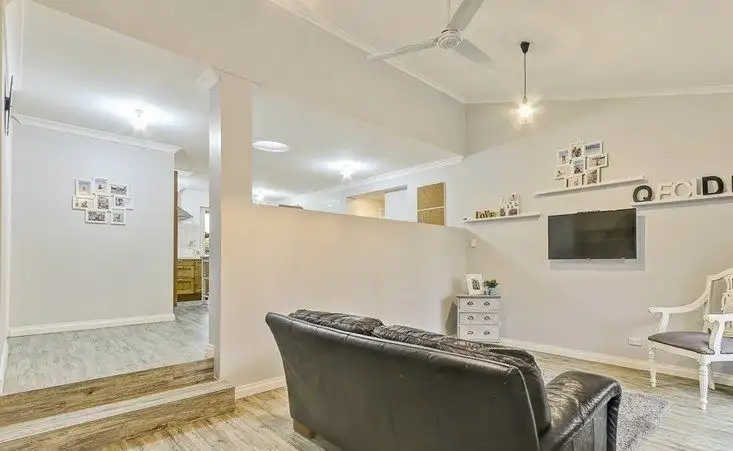 Fourth view of Homely house listing, 6 Springfield Court, Kallaroo WA 6025