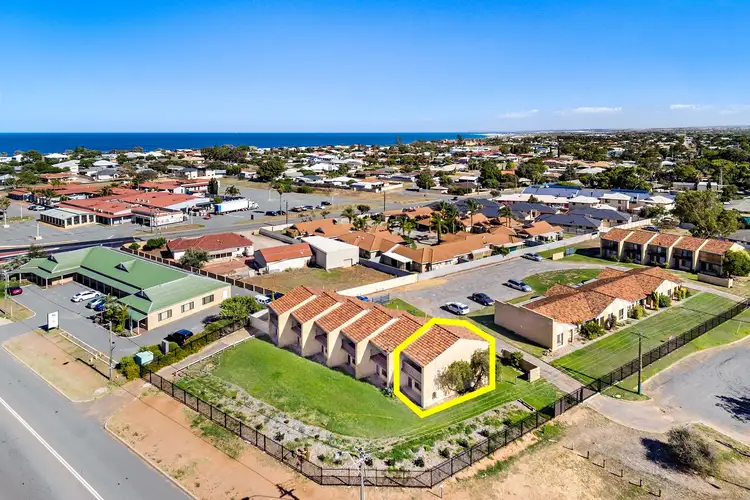 6/125 Railway Street, Bluff Point WA 6530