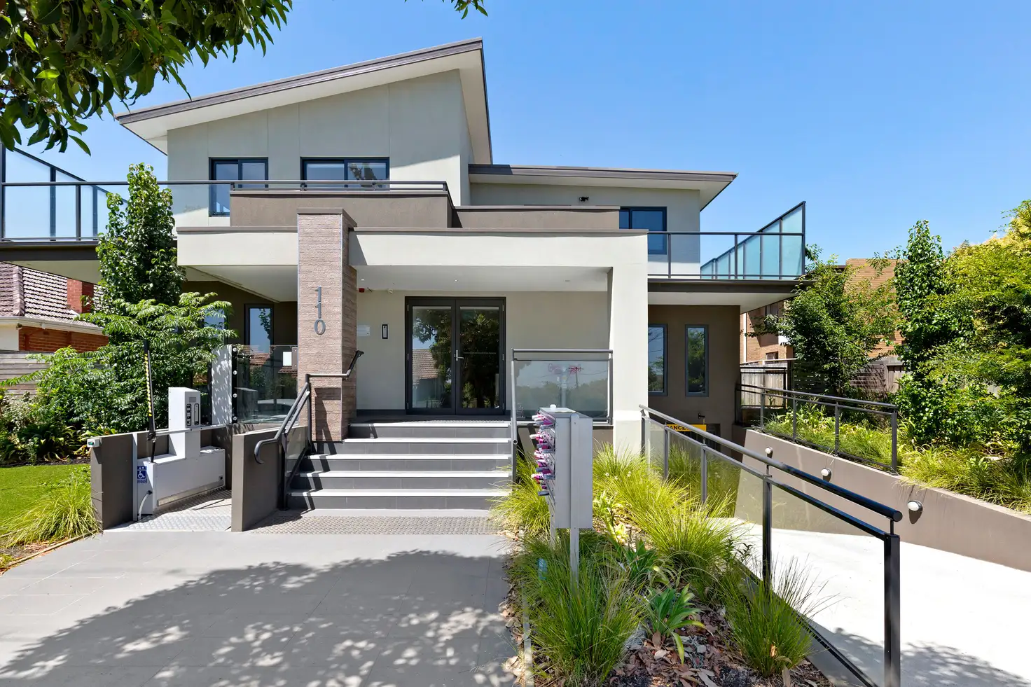 Main view of Homely apartment listing, 5/110 Atherton Road, Oakleigh VIC 3166