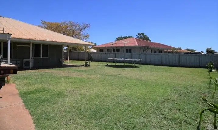 10 Curlew Crescent, South Hedland WA 6722