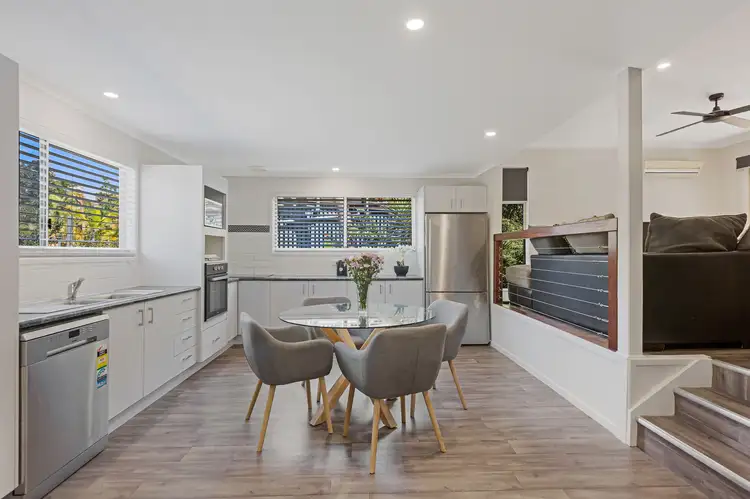 2/16 Orion Avenue, Eatons Hill QLD 4037