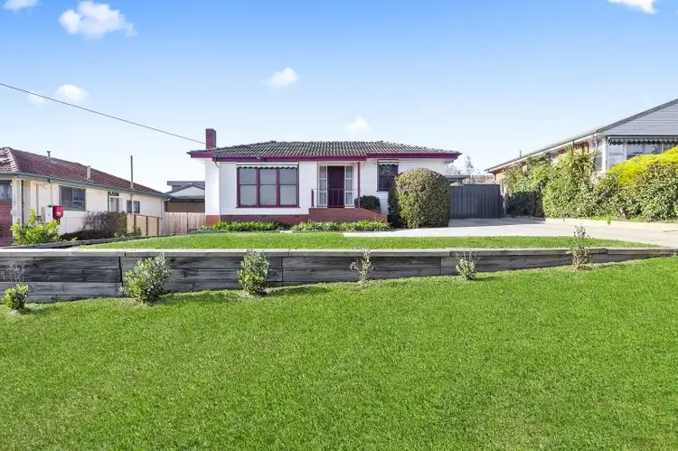 Main view of Homely house listing, 80 Crest Road, Queanbeyan NSW 2620