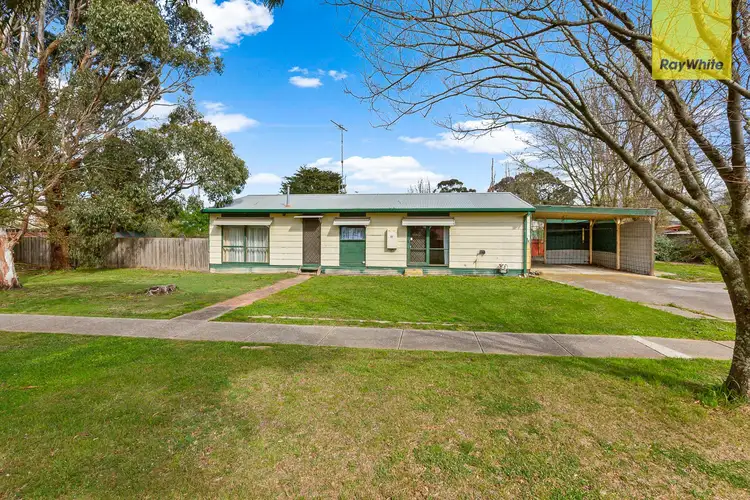 27 Jopling Street, Ballan VIC 3342