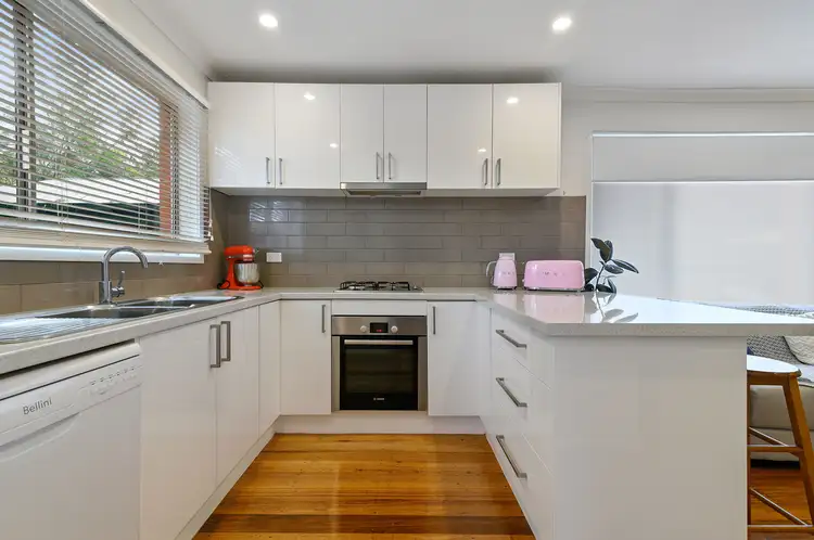 4/4 Woodlands Road, Heathmont VIC 3135