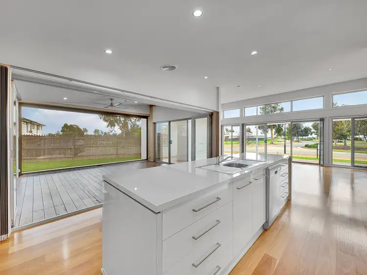 6 Melrose Crescent, Yarrawonga VIC 3730
