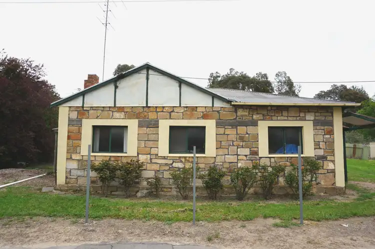 34 Main North Road, Clare SA 5453