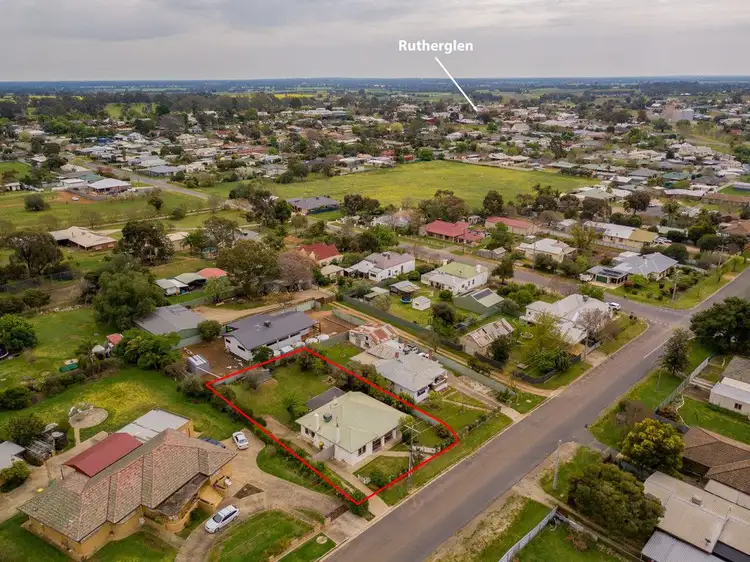 Fifth view of Homely house listing, 33 Meehan Street, Rutherglen VIC 3685