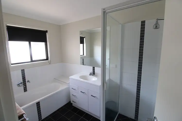 Sixth view of Homely house listing, 36 Lakeside Drive, Emerald QLD 4720