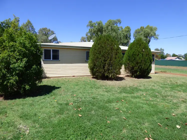 140 Alfred Street, St George QLD 4487