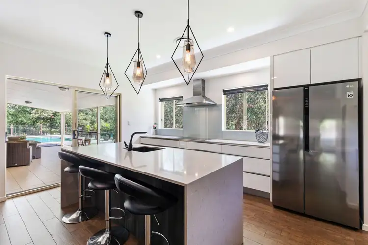 5 Stockman Court, Pomona QLD 4568