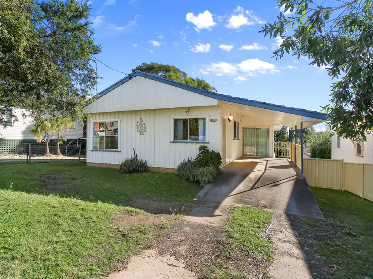 104 Armidale Street
