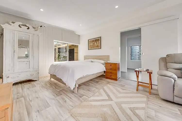 Seventh view of Homely house listing, 10 Flinders Close, Lammermoor QLD 4703