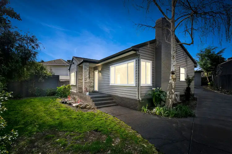 1 Lorraine Street, Frankston VIC 3199