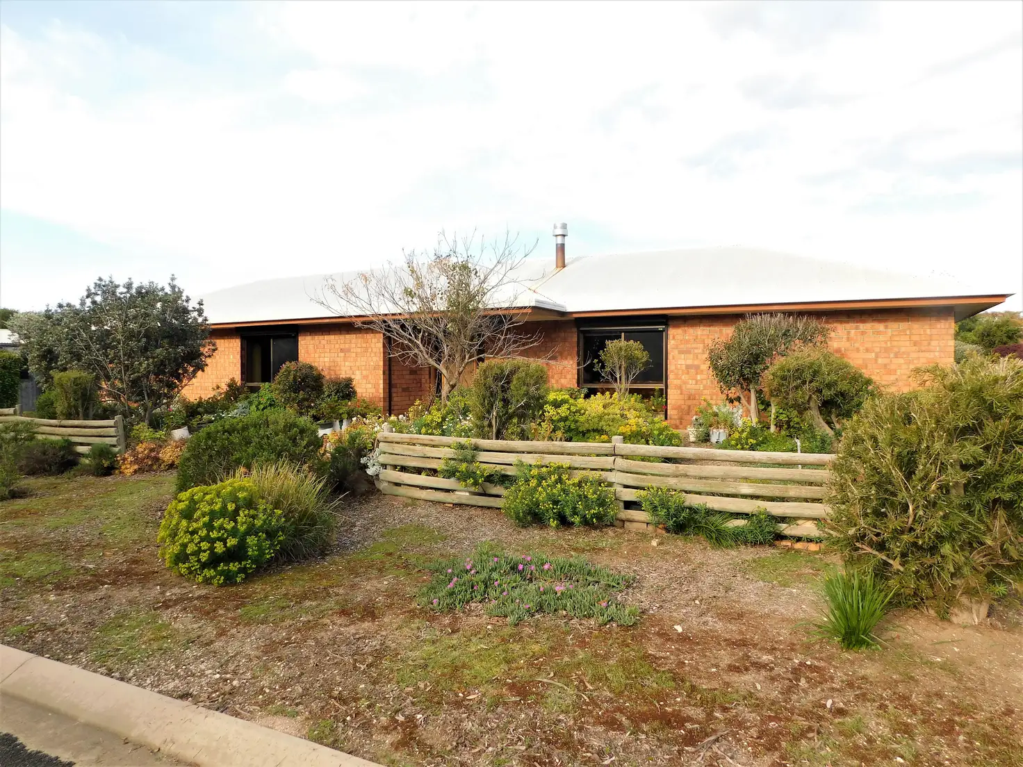 Main view of Homely house listing, 1-3 Handyside Terrace, Bordertown SA 5268