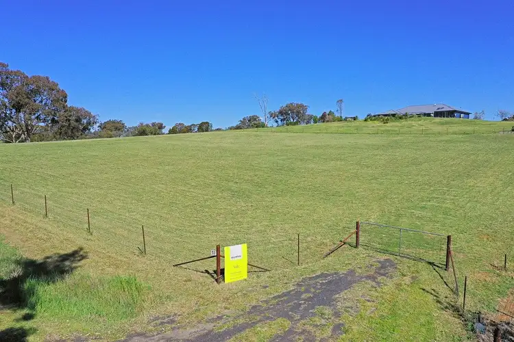 53 Windermere Street, Young NSW 2594