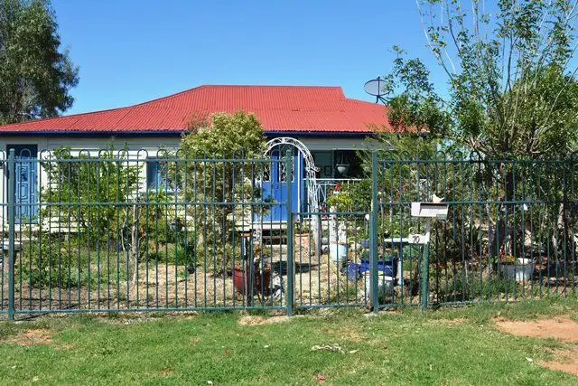 70 Rose Street, Blackall QLD 4472