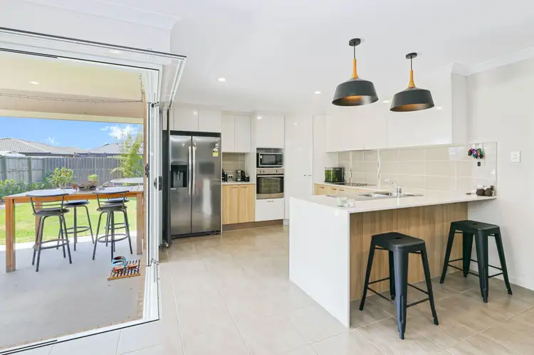 34 Sundew Street, Ningi QLD 4511