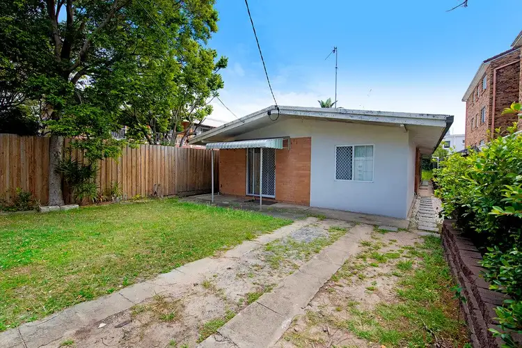 Second view of Homely house listing, 37 Ventura Road, Mermaid Beach QLD 4218