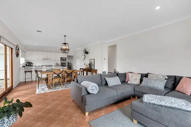 Fifth view of Homely house listing, 17 Waight Court, Tarneit VIC 3029