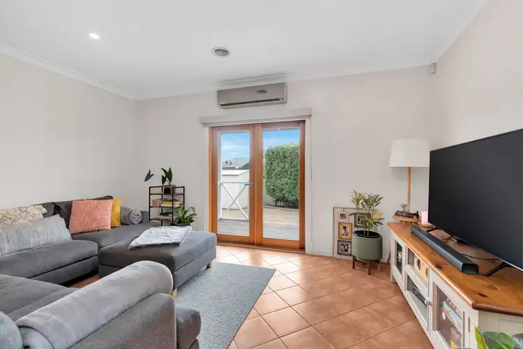 Sixth view of Homely house listing, 17 Waight Court, Tarneit VIC 3029