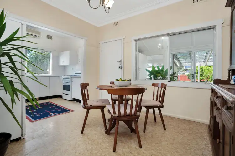 92 Jervis Street, Nowra NSW 2541