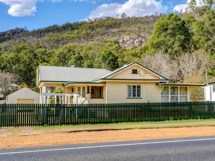 59 Ipswich Street, Esk QLD 4312
