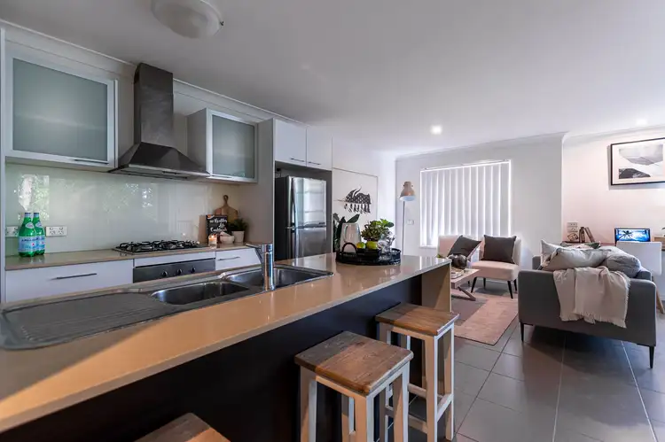 Second view of Homely townhouse listing, 5/551 Oxley Road, Sherwood QLD 4075