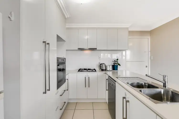 Fourth view of Homely unit listing, Unit 1/7 Wapiti Street, Kearneys Spring QLD 4350