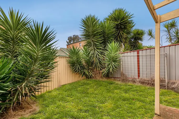 Sixth view of Homely house listing, 2 Seggan Circle, Gowanbrae VIC 3043